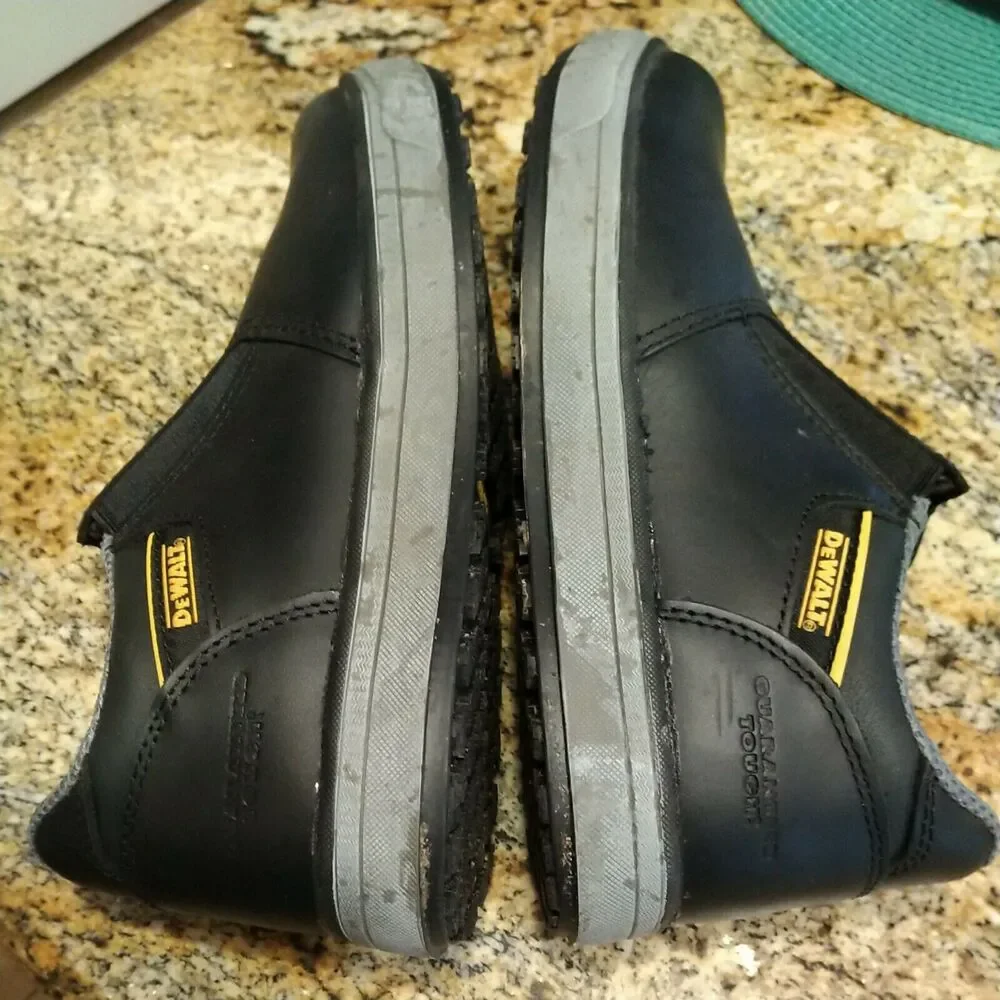 Dewalt Tough Slip On Steel Toe Heel Cushion Men Work Shoe Size 8.5 DXWP99006